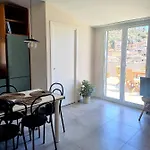 Apartment Panorama *