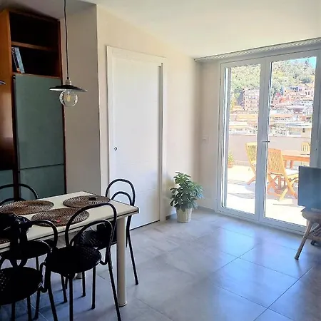 Apartment Panorama *