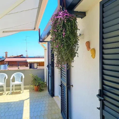 Panorama * Джардіні-Наксос